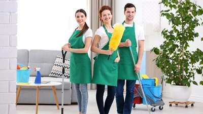 Наша команда під час прибирання